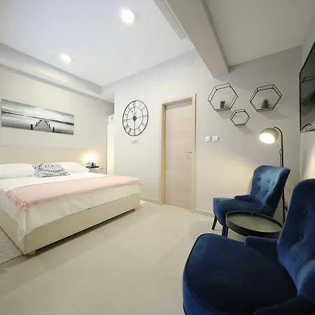 Teatro Verdi B&B 자다르